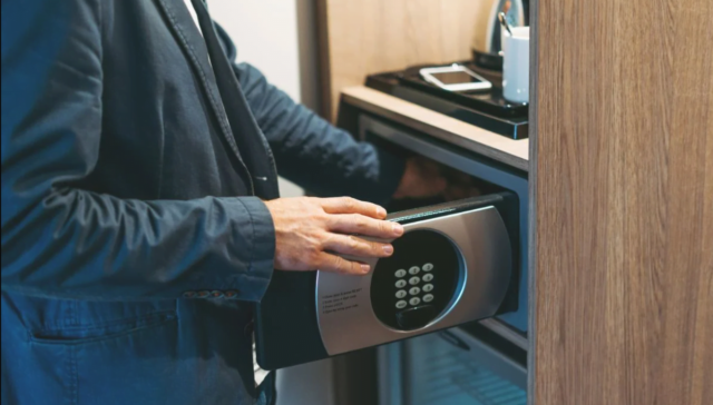 hotel safes locker ElriBird